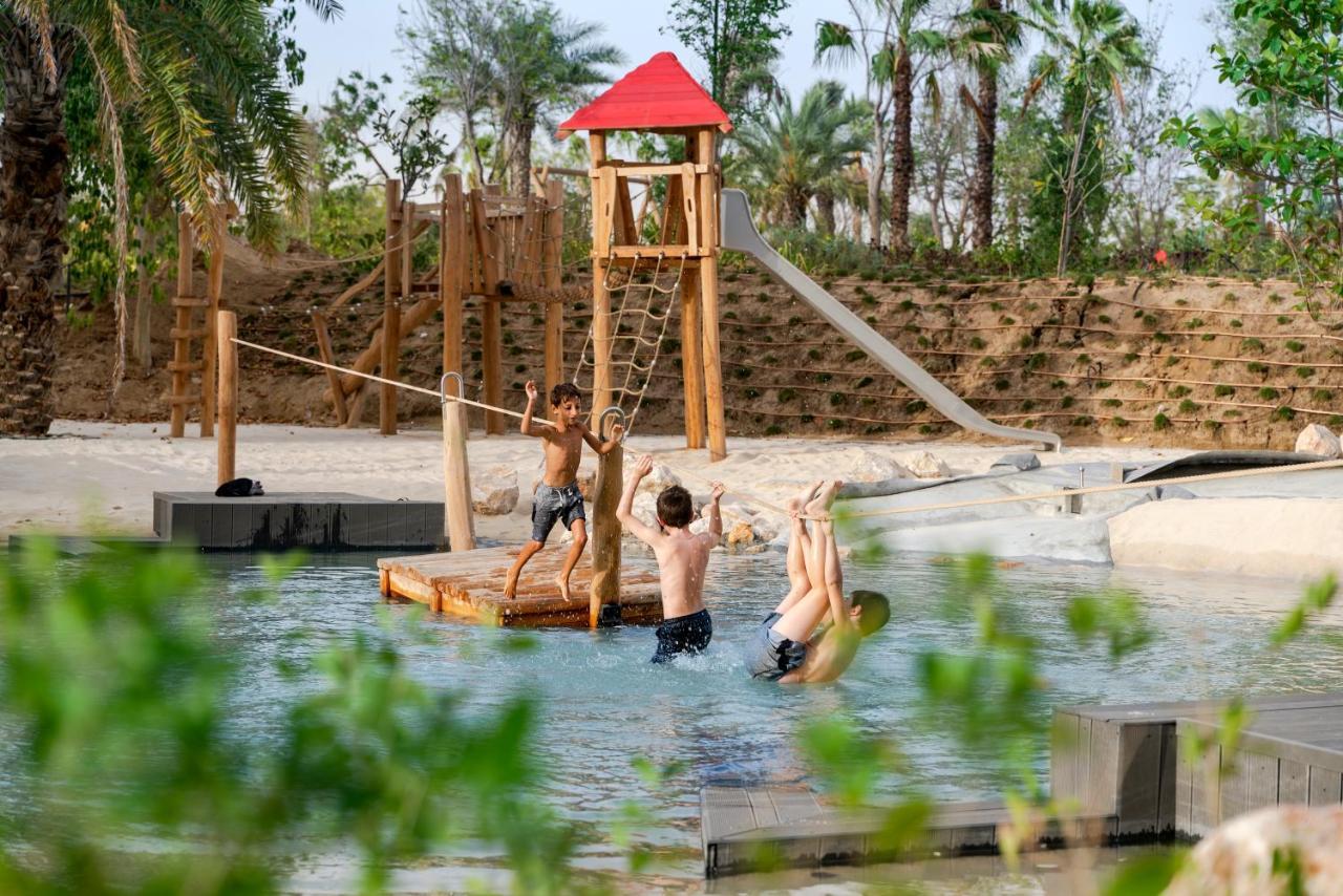 Zaya Al Barari Hotel Living Дубай Екстериор снимка